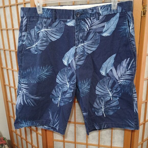 Old Navy Men’s Blue Palm Print Shorts 38 Built-In Flex Ultimate Slim Casual Summ - Picture 2 of 12